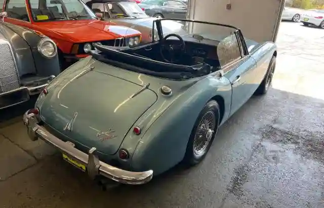 HBJ8L25681 1964 AUSTIN ALL MODELS-3