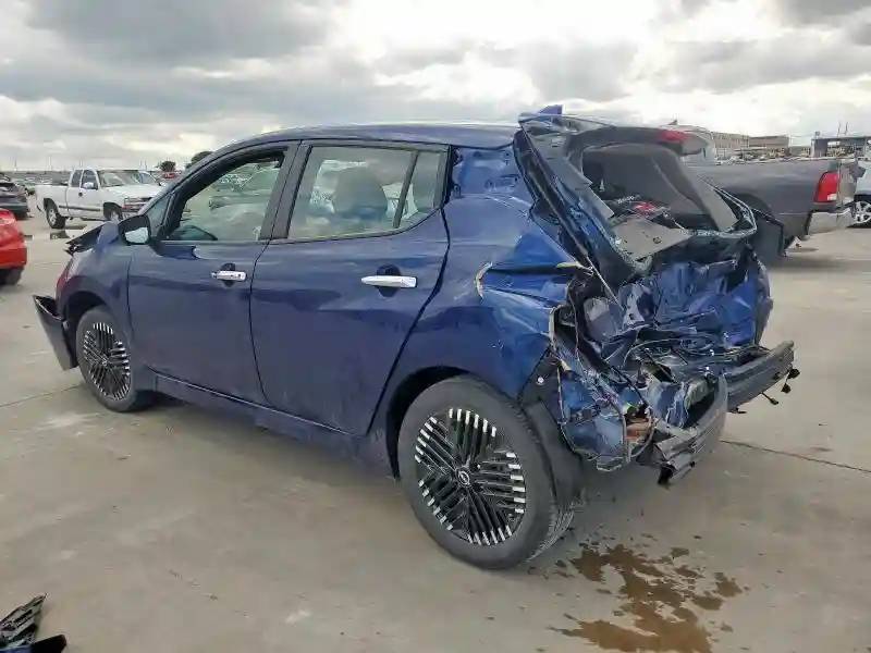 1N4CZ1CV8SC561070 2025 NISSAN LEAF-1