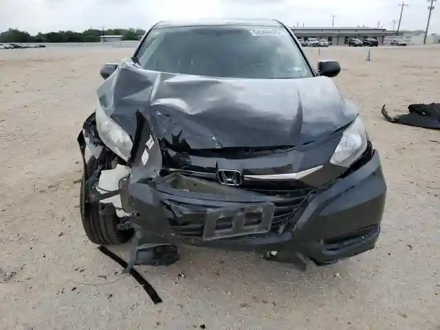 3CZRU6H33GM766996 2016 HONDA HR-V-4