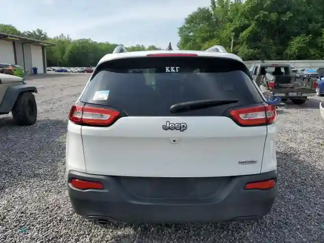 1C4PJLCB6HW628924 2017 JEEP GRAND CHEROKEE-5