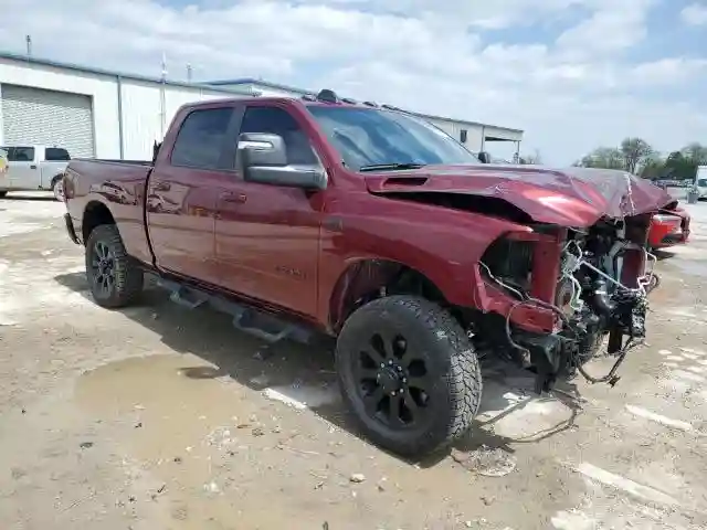 3C6UR5DL0RG247012 2024 RAM 2500-3