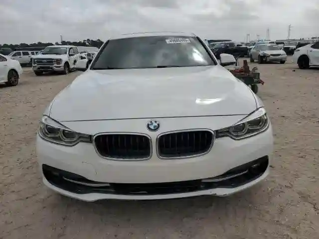 WBA8B9G51JNU57274 2018 BMW 3 SERIES-4