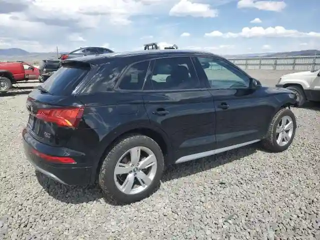 WA1ANAFY9J2026122 2018 AUDI Q5-2