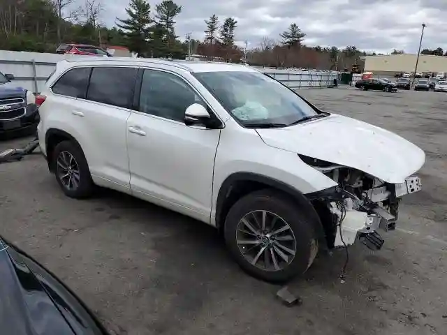 5TDJZRFH8HS399471 2017 TOYOTA HIGHLANDER-3