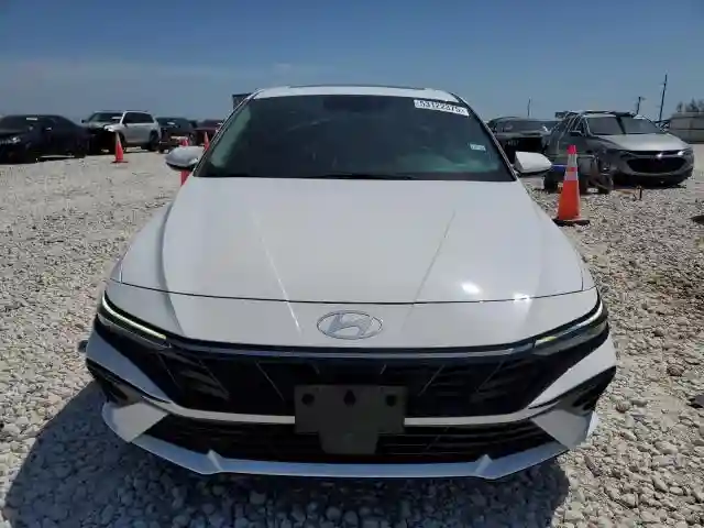 KMHLS4DG8RU650637 2024 HYUNDAI ELANTRA-4