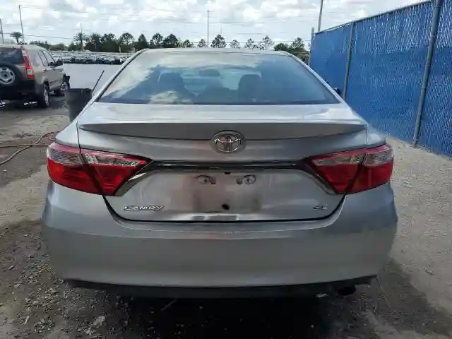 4T1BF1FK2HU708563 2017 TOYOTA CAMRY-5