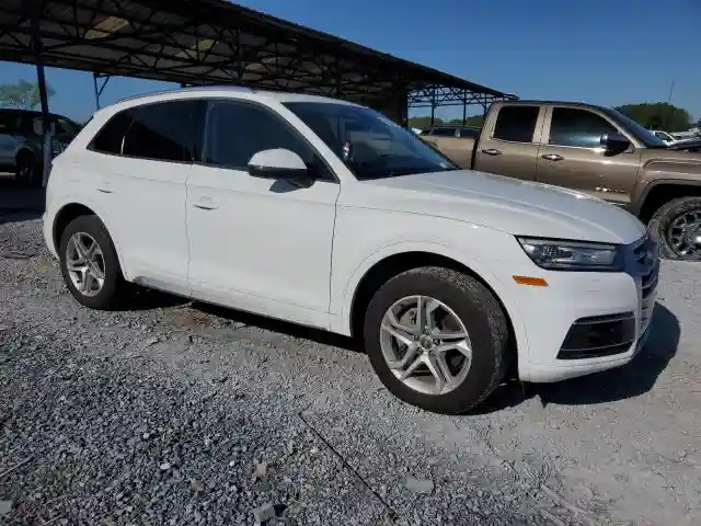 WA1ANAFY8J2004645 2018 AUDI Q5-3