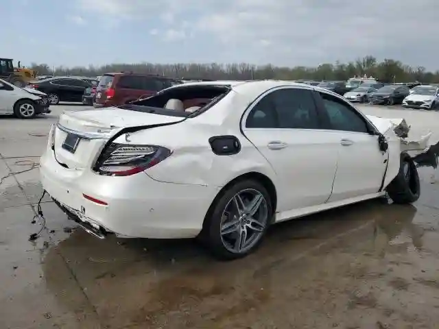 WDDZF6GB3JA427996 2018 MERCEDES-BENZ E-CLASS-2