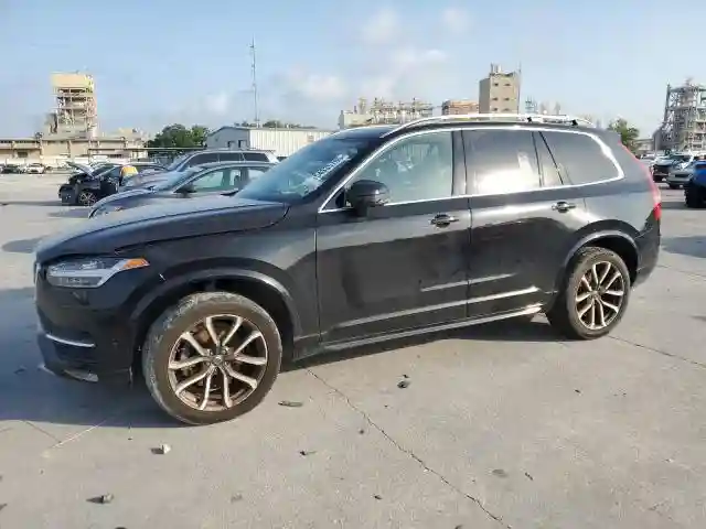 YV4A22PK2J1374944 2018 VOLVO XC90-0