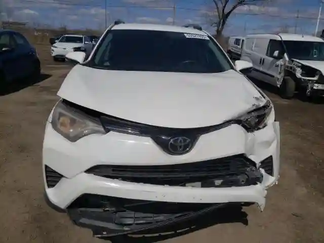 2T3BFREV0JW796987 2018 TOYOTA RAV4-4