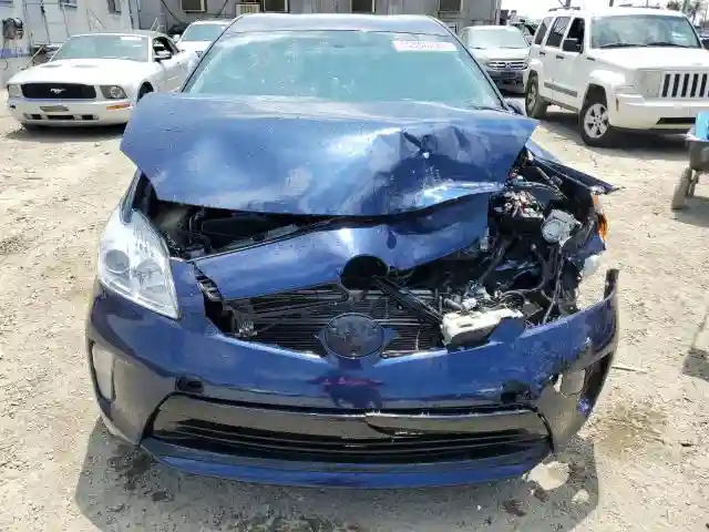 JTDKN3DU9F1995664 2015 TOYOTA PRIUS-4