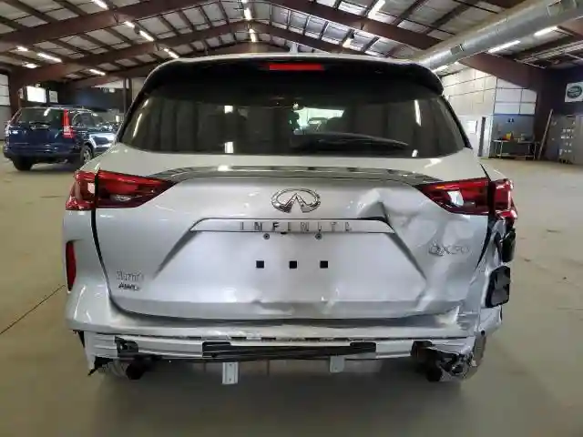 3PCAJ5M3XKF128379 2019 INFINITI QX50-5