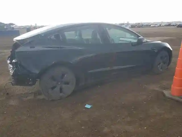 5YJ3E1EB5NF206051 2022 TESLA MODEL 3-2