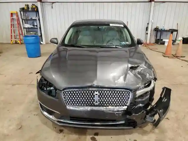 3LN6L5A93JR627171 2018 LINCOLN MKZ-4
