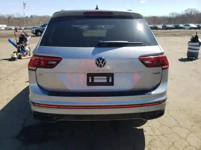 3VV8B7AX3PM090643 2023 VOLKSWAGEN TIGUAN-5