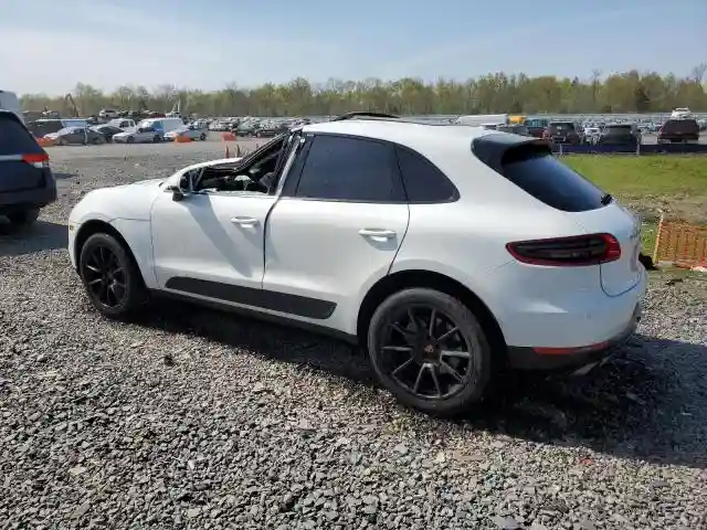 WP1AB2A50HLB18420 2017 PORSCHE MACAN-1