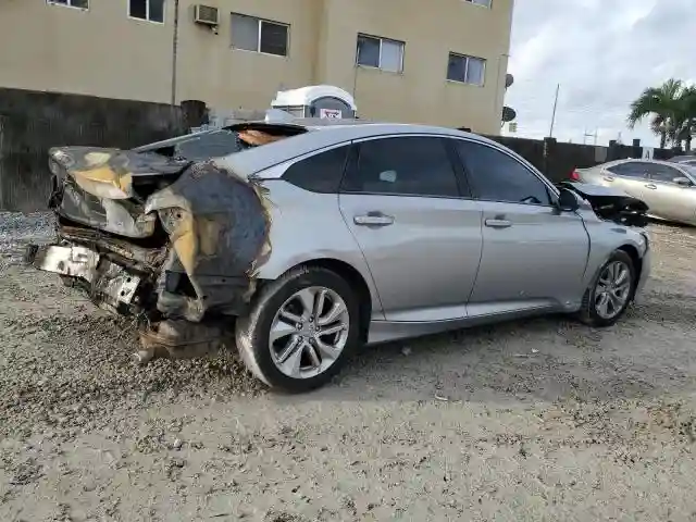 1HGCV1F16KA101322 2019 HONDA ACCORD-2