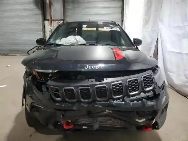 3C4NJDDN0RT137052 2024 JEEP COMPASS-4