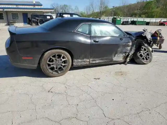 2C3CDZGG3HH583281 2017 DODGE CHALLENGER-2