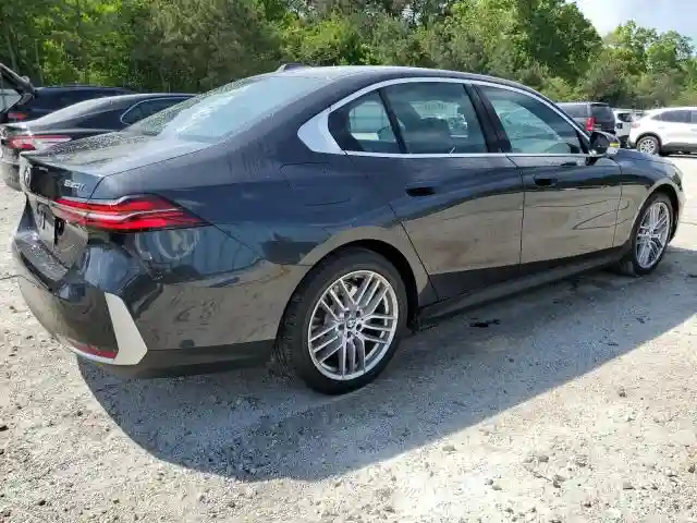 WBA53FJ0XRCS55035 2024 BMW 5 SERIES-2