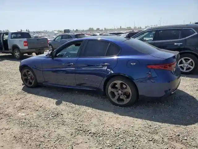 ZARFAEBN1H7551415 2017 ALFA ROMEO GIULIA-1