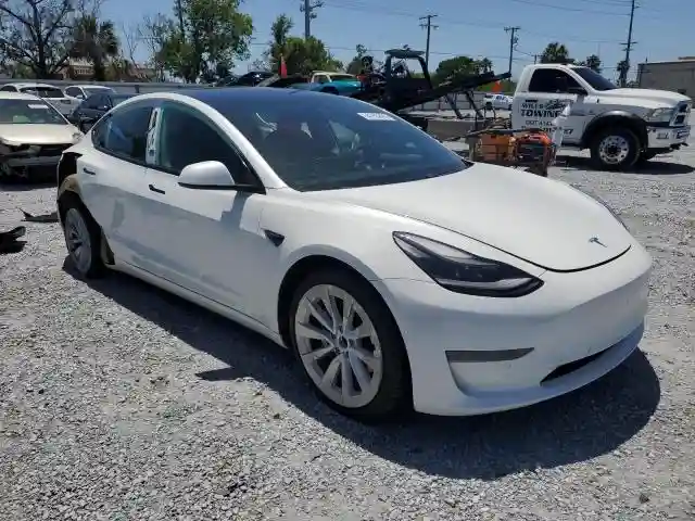5YJ3E1EA1MF031934 2021 TESLA MODEL 3-3