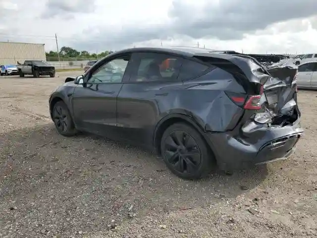 7SAYGDED4RA329638 2024 TESLA MODEL Y-1