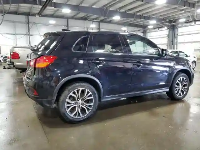 JA4AR3AU4JU018261 2018 MITSUBISHI OUTLANDER-2