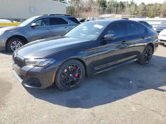 WBA33AG09MCF93586 2021 BMW 5 SERIES-0