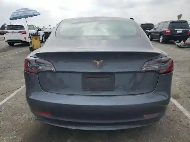 5YJ3E1EA5PF542678 2023 TESLA MODEL 3-5