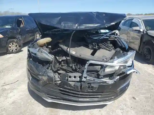 5LMCJ2A91FUJ12383 2015 LINCOLN MKZ-4
