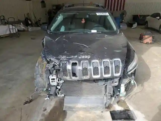 1C4PJLAB1GW312686 2016 JEEP GRAND CHEROKEE-4