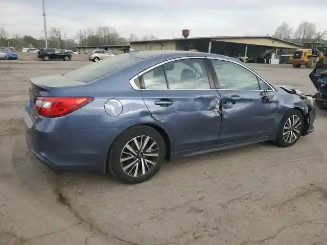 4S3BNAD69J3030709 2018 SUBARU LEGACY-2