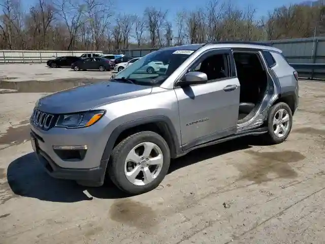 3C4NJDBB1KT703251 2019 JEEP COMPASS-0