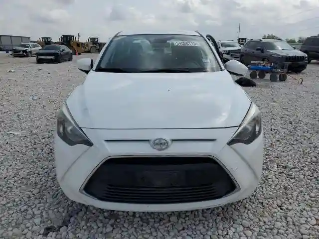 3MYDLBZV2GY124307 2016 TOYOTA SCION-4