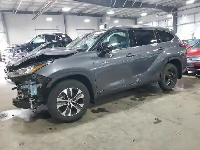 5TDHBRCH0LS511213 2020 TOYOTA HIGHLANDER-0