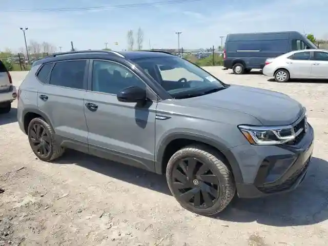 3VVLX7B23RM121570 2024 VOLKSWAGEN TAOS SE-3