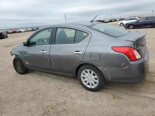 3N1CN7AP8KL858215 2019 NISSAN VERSA-1