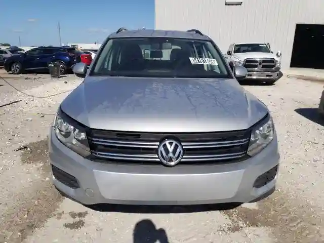 WVGAV7AX4JK002944 2018 VOLKSWAGEN TIGUAN LIM-4