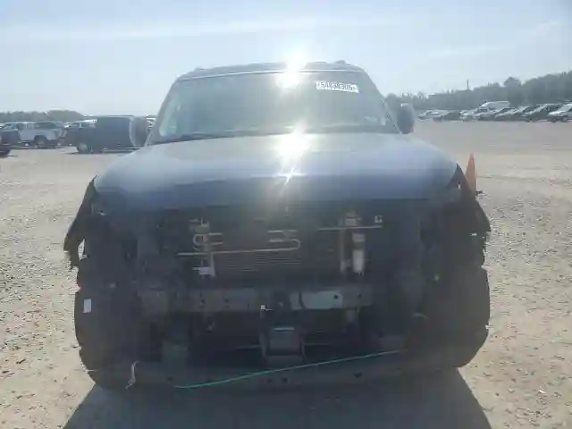 JN8AZ2ND1H9831021 2017 INFINITI QX80-4