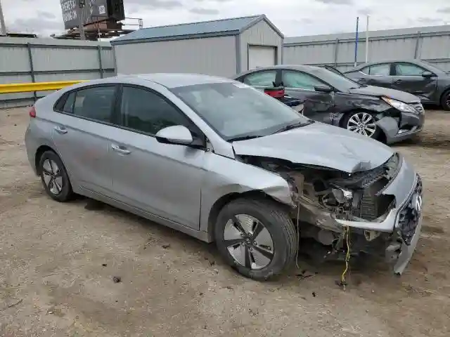 KMHC65LC0NU284899 2022 HYUNDAI IONIQ-3