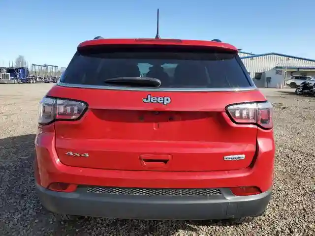 3C4NJDBB4JT458315 2018 JEEP COMPASS-5
