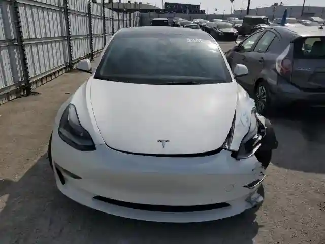 5YJ3E1EA8MF098935 2021 TESLA MODEL 3-4