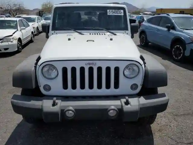 1C4HJWDG5JL925951 2018 JEEP WRANGLER-4