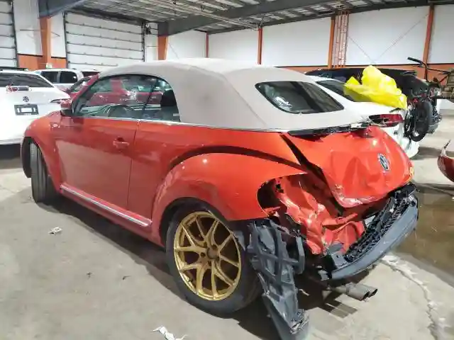 3VW5DAAT8JM508351 2018 VOLKSWAGEN BEETLE-1