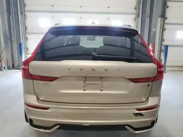 YV4M12RC2S1029162 2025 VOLVO XC60 PLUS-5