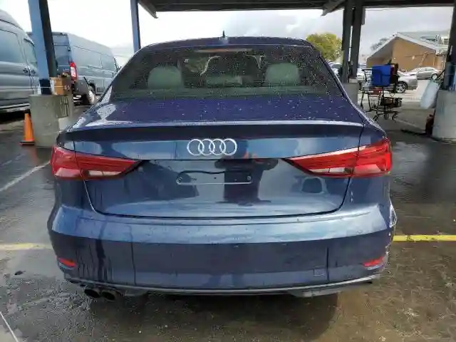 WAUAUGFF3H1039956 2017 AUDI A3-5