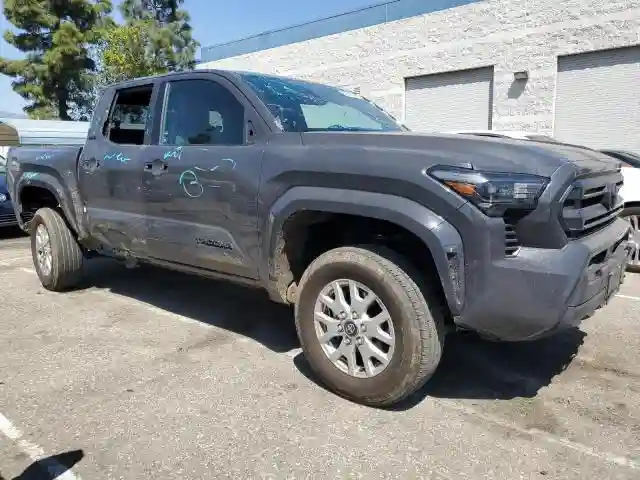 3TMLB5JN2RM000641 2024 TOYOTA TACOMA-3
