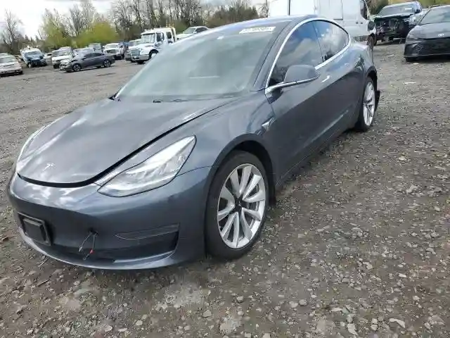 5YJ3E1EA8KF326767 2019 TESLA MODEL 3-0