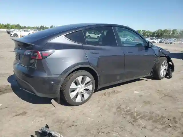 7SAYGDEE8RA276936 2024 TESLA MODEL Y-2
